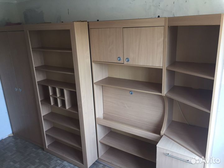 Мебель стенка с секретом
