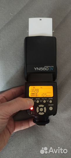 Вспышка yongnuo 560 iv