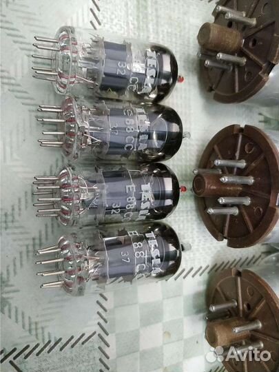 Радиолампы EL84 siemens, E88CC новое