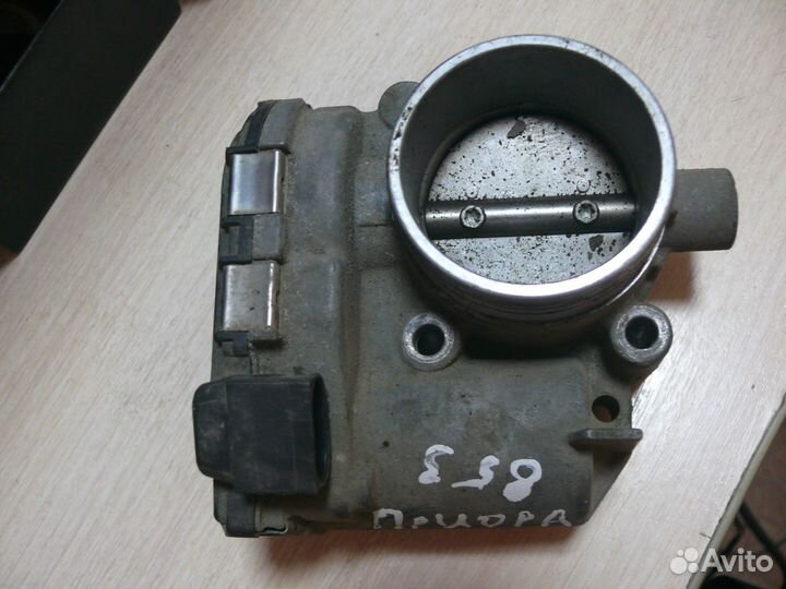 Дроссель ваз Приора 1,6 л - 21126