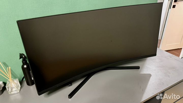 Монитор Mi Curved Gaming Monitor 34