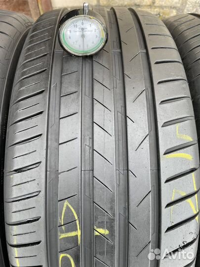 Vredestein Ultrac 215/50 R17