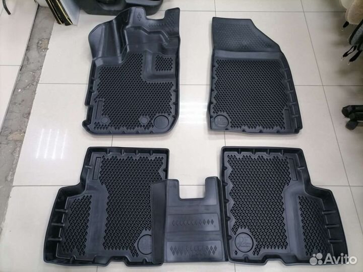 Автомобильные коврики на Рено Аркана