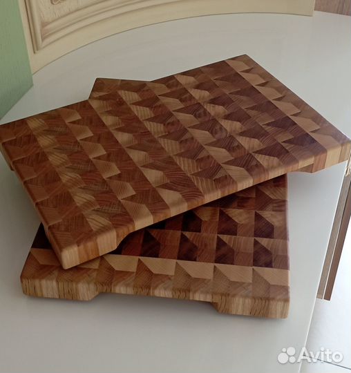 Торцевая разделочная доска с 3D-эффектом