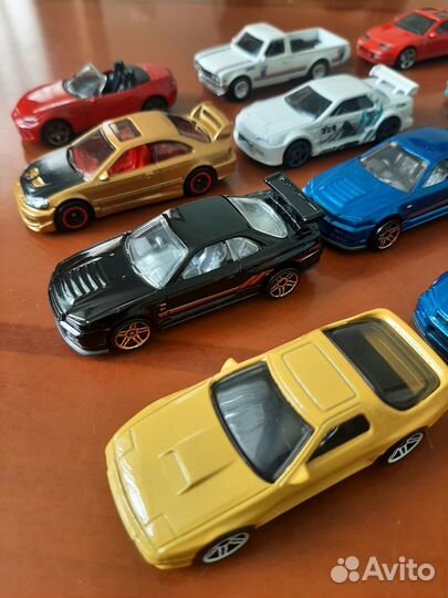 Машинки hot wheels, nissan skyline