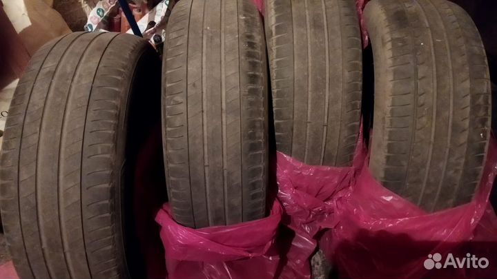 Michelin Primacy HP 255/60 R16