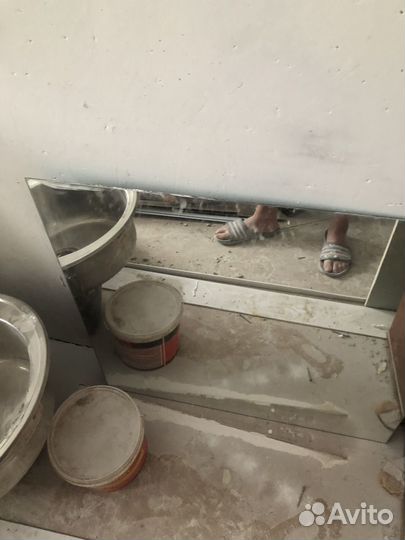 Зеркало настенное