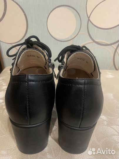 Полуботинки женские 37 размер