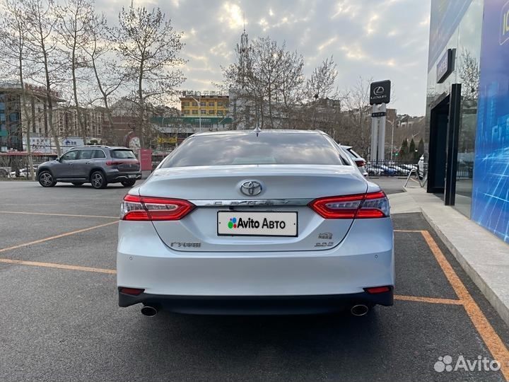 Toyota Camry 2.0 AT, 2019, 43 000 км
