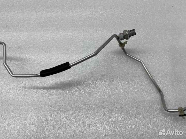 Трубка кондиционера Mitsubishi Pajero Sport 3 KS1W