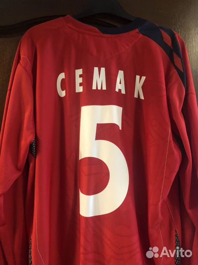 Футболка с длинным рукавом с автографом С. Семака