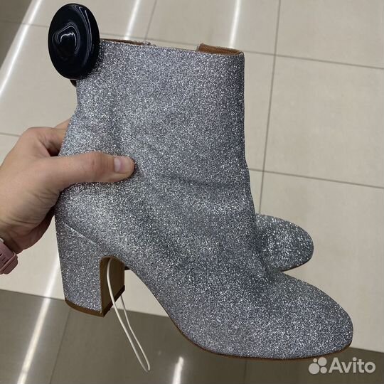 Ботинки bimba y lola 40 новые блестящие