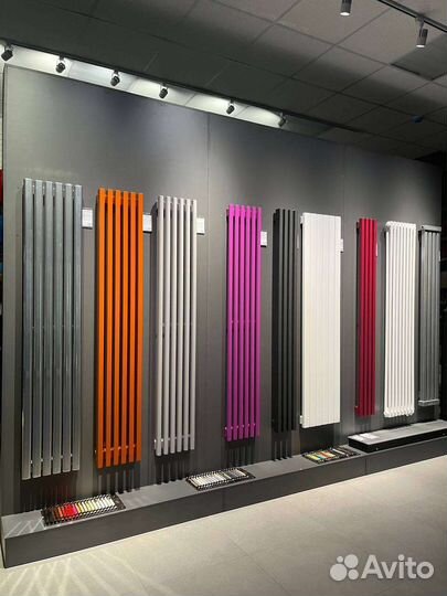 В наличии дизайн-радиаторы Velar P60 V