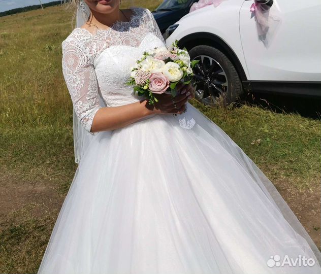Свадебное платье