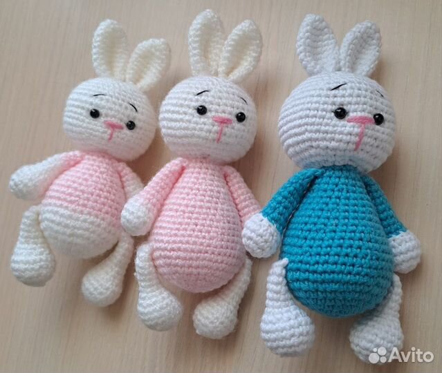 Вязаные игрушки заяц