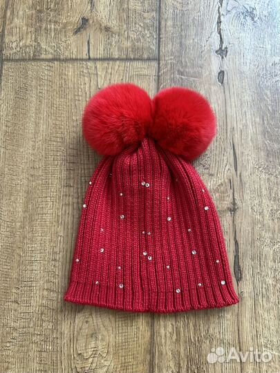 Шапка из мериноса с помпонами