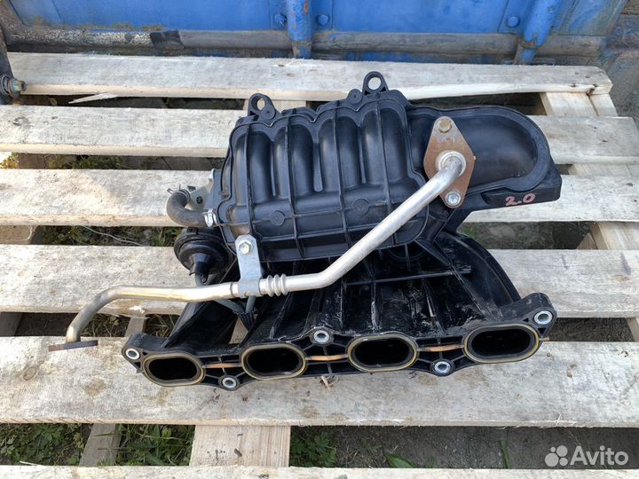Впускной коллектор J20A Suzuki Grand Vitara 2