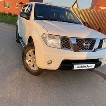 Nissan Pathfinder 2.5 MT, 2008, 310 000 км, с пробегом, цена 850 000 руб.