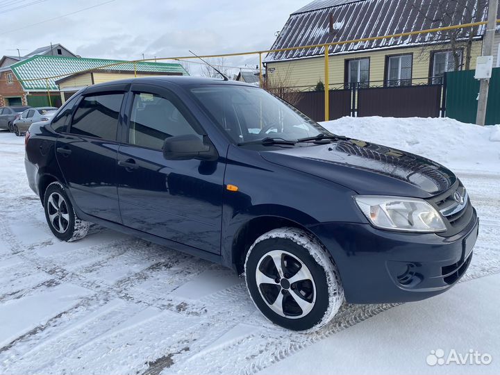 LADA Granta 1.6 МТ, 2012, 178 000 км