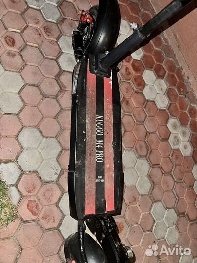 Электросамокат kugoо м 4 про,500 ватт13Ah бу