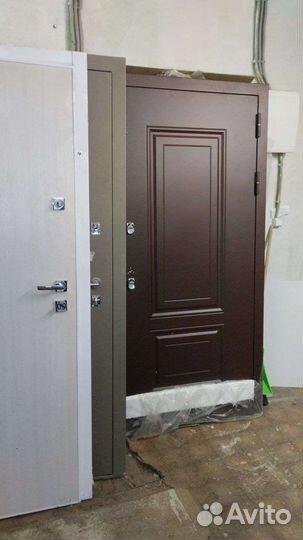 Двери входные металлические