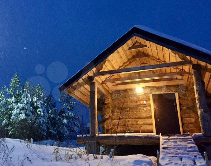 Коттедж 160 м² на участке 100 сот.