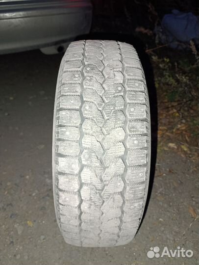 Yokohama Ice Guard F700Z 185/65 R15