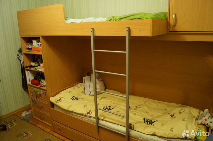 Двух ярусная кровать