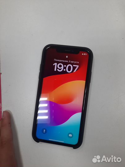 iPhone Xr, 64 ГБ