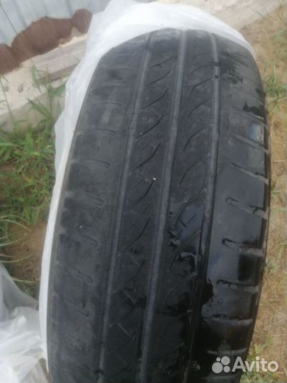 Yokohama Advan A10B 17.5/65 R14 T