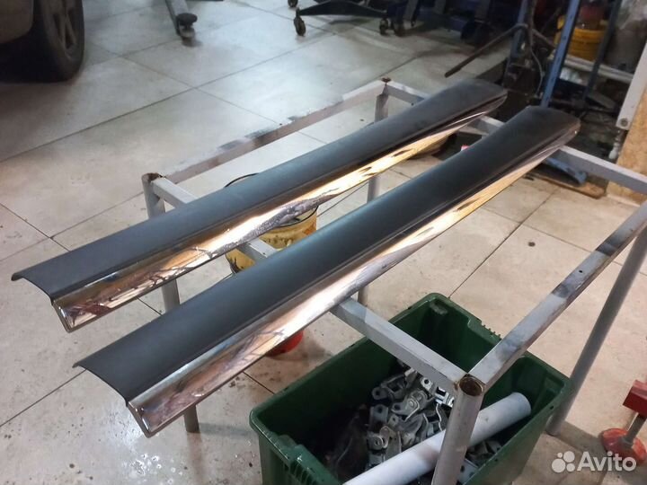 Молдинг двери передний левый Lexus RX 3