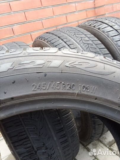 Nitto NT421A 245/45 R20 103W