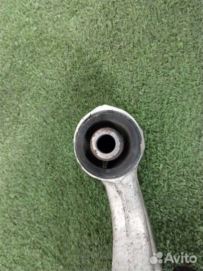 Рычаг подвески задний левый Nissan Fuga GY50