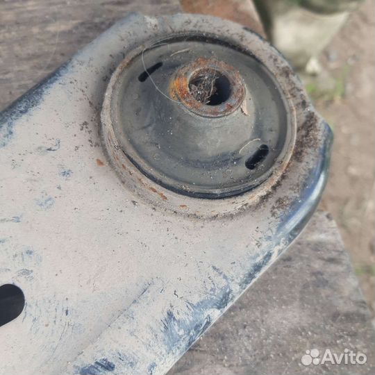 Передние рычаги в сборе лада веста оригинал