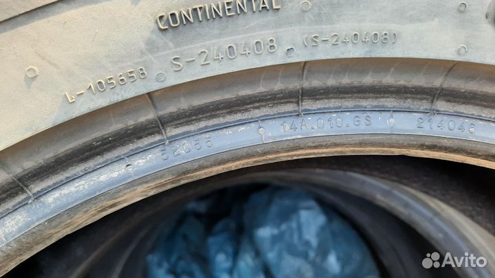 Continental IceContact 2 SUV 215/65 R17 103T