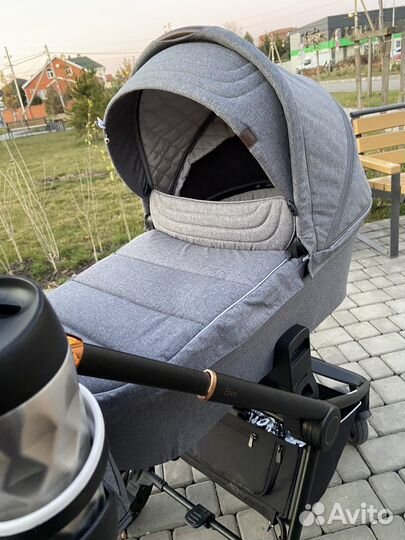 Коляска Carrello Epica 2 в 1