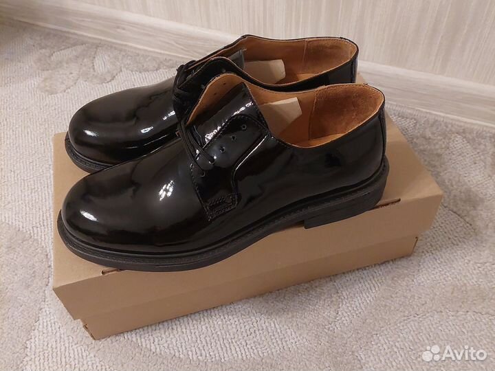 Ботинки мужские 42 размер новые