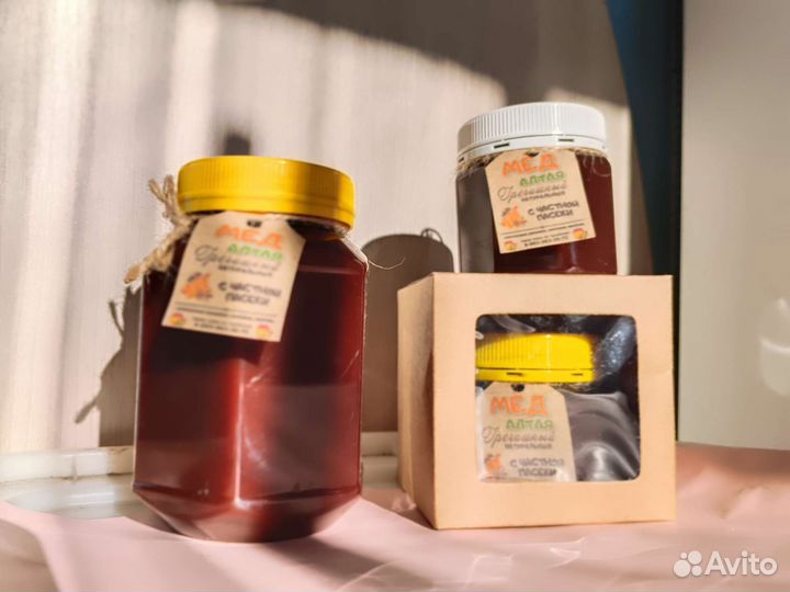 Гречичный мёд фасованый и в кубах