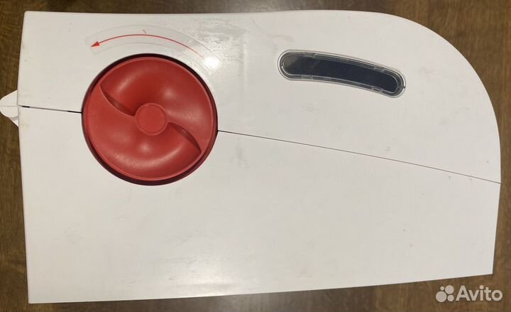 Диспенсер для рулонных полотенец