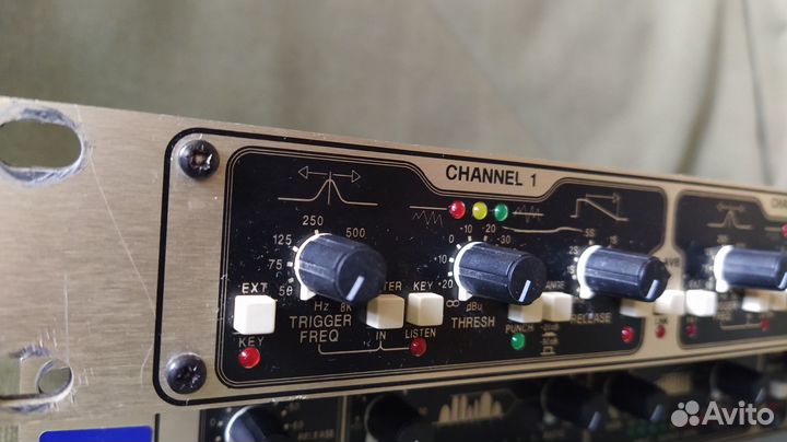 Drаwmеr мх40 четырёхканальный панч гейт (England)