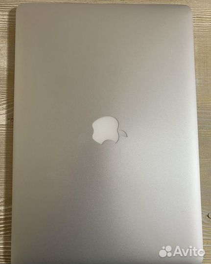 Apple MacBook Pro 15 retina