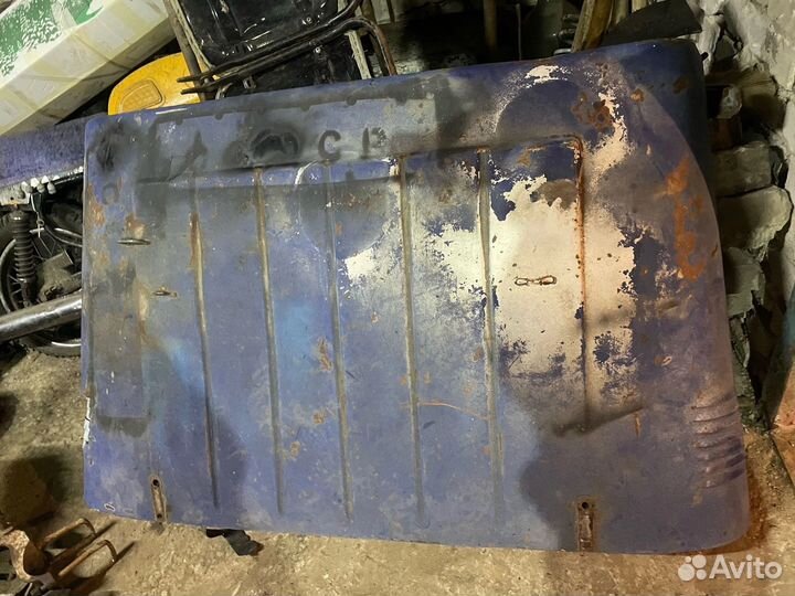 Капот на УАЗ 469