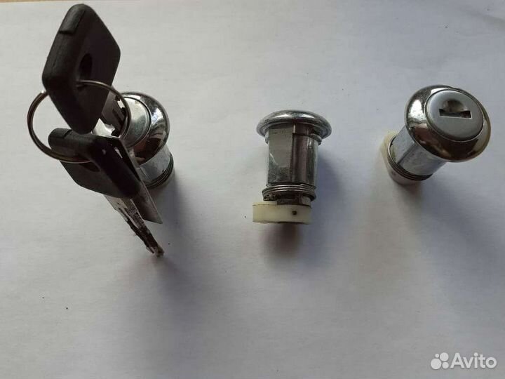 Замки для Лада Приора