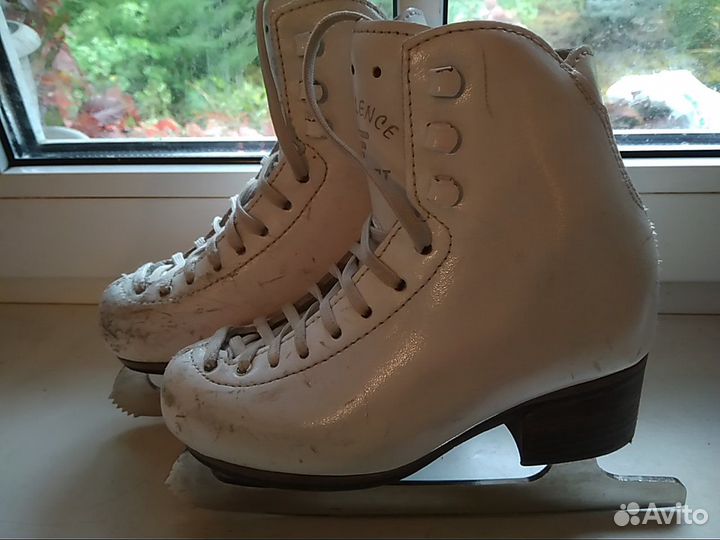 Коньки профессиональные 19 см