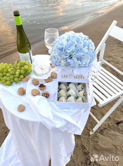 Боксы с клубникой в шоколаде