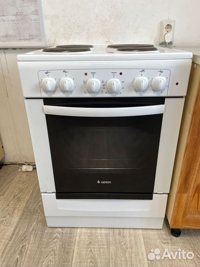 Плита электрическая Gefest бу с духовкой