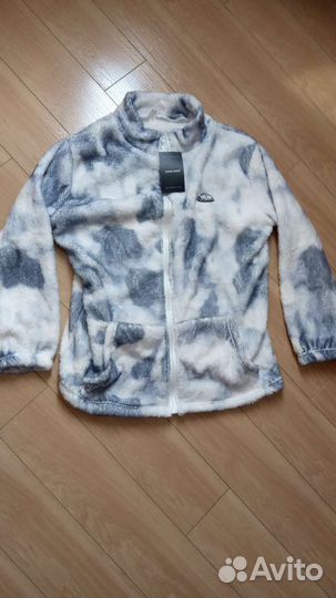 Ветровка-толстовка женская