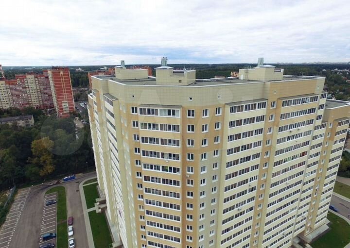 3-к. квартира, 94 м², 2/18 эт.