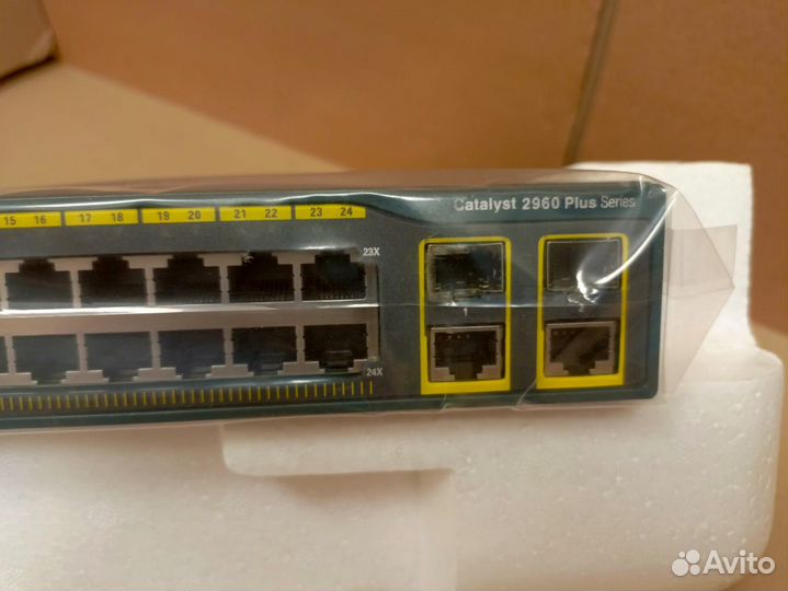 Коммутатор Cisco WS-C2960+24TC-S