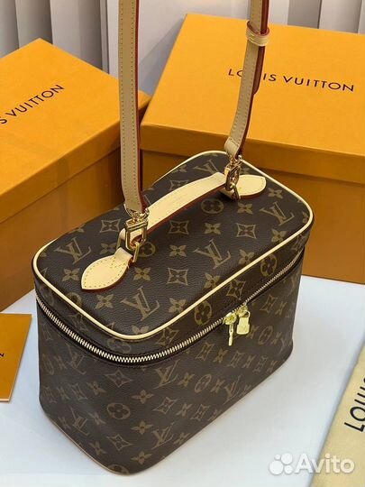 Космитичка Louise Vuitton